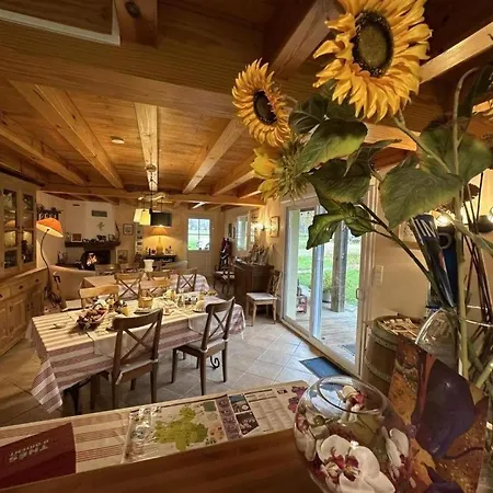 Bed & Breakfast L'etable Des Amis Escalans