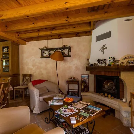 Bed & Breakfast L'etable Des Amis 3*