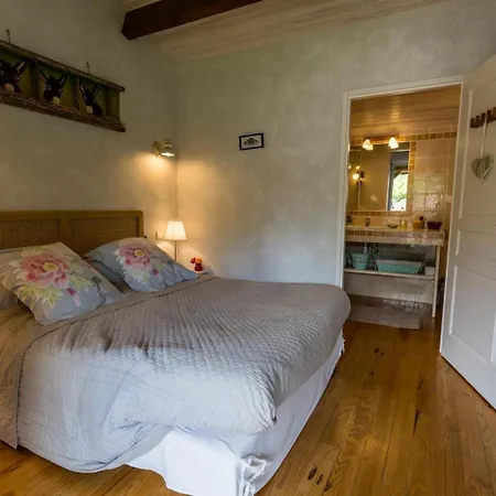 Bed & Breakfast L'etable Des Amis 3*