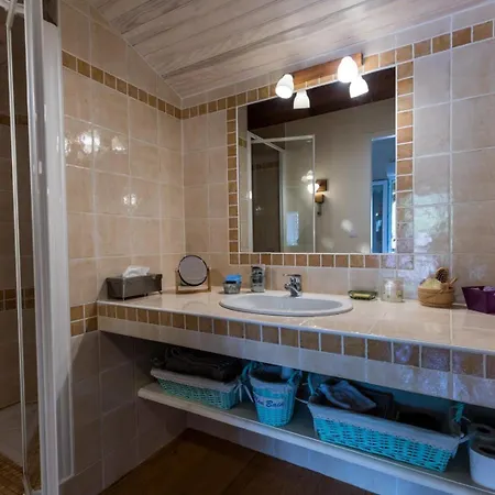 Bed & Breakfast L'etable Des Amis 3*