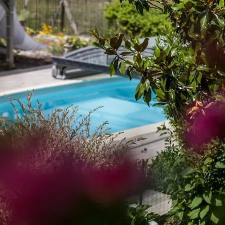 Bed & Breakfast L'etable Des Amis 3*