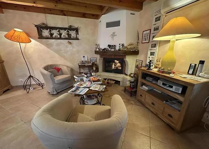 Bed & Breakfast L'etable Des Amis 3*