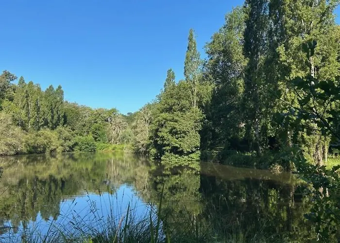 Bed & Breakfast L'etable Des Amis Escalans